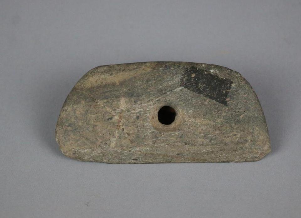新石器时代龙山文化有孔石刀